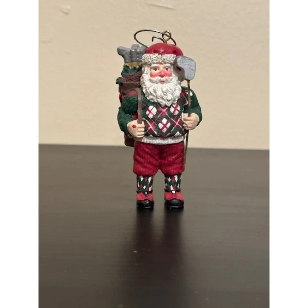 Santa Claus Golfer Christmas Ornament Figurine Holiday Decor